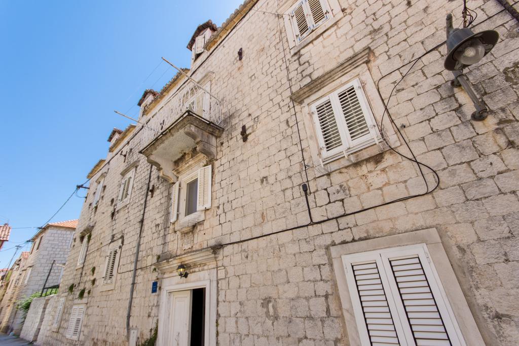 Top-Floor Apartment In Trogir Center Exterior photo